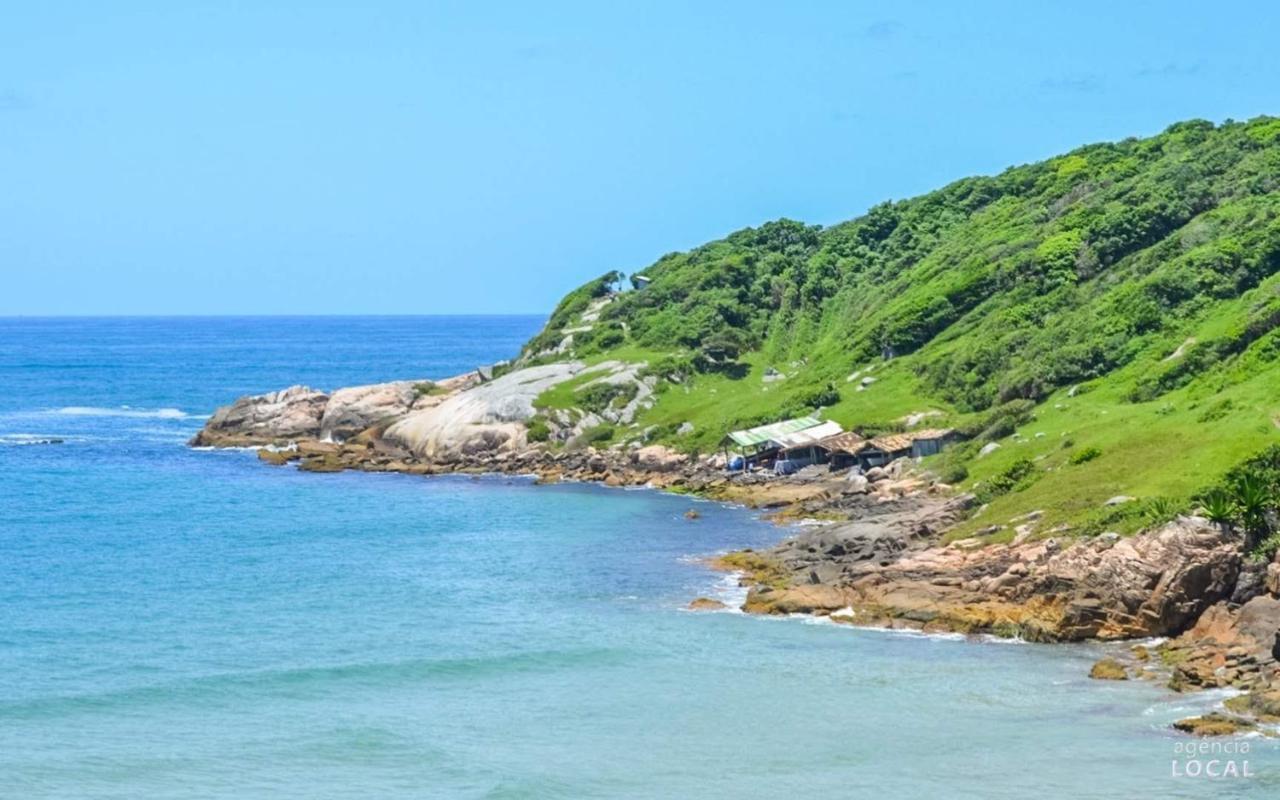 Casas A 200 Metros Do Mar . Βίλα Praia do Rosa Εξωτερικό φωτογραφία