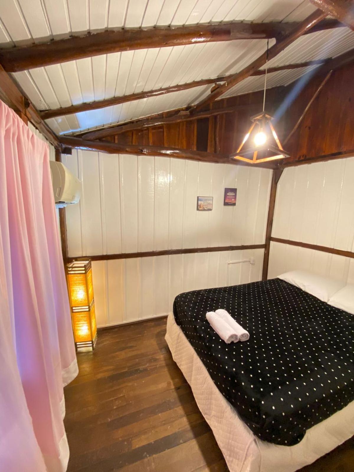 Casas A 200 Metros Do Mar . Βίλα Praia do Rosa Εξωτερικό φωτογραφία