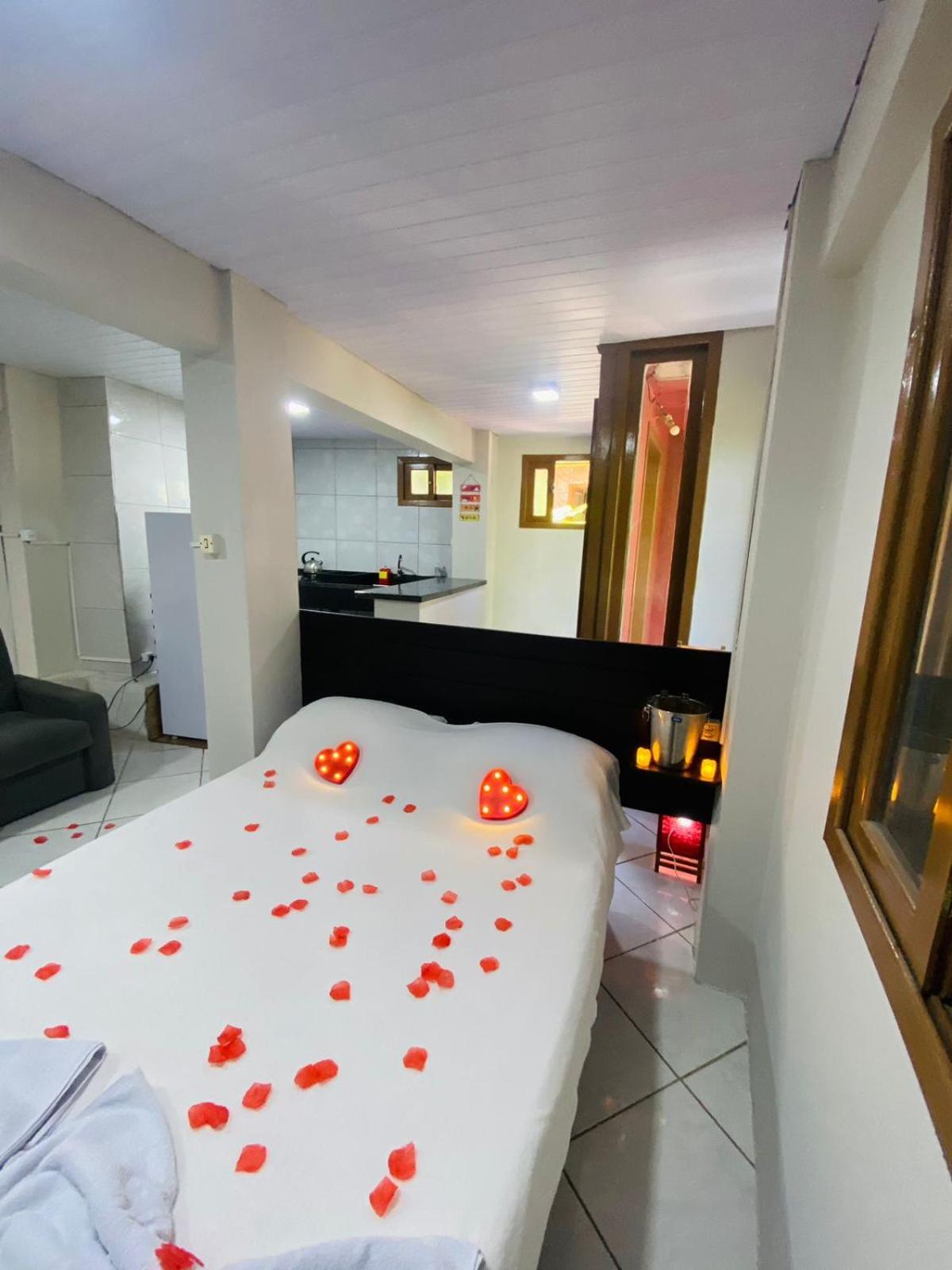 Casas A 200 Metros Do Mar . Βίλα Praia do Rosa Εξωτερικό φωτογραφία