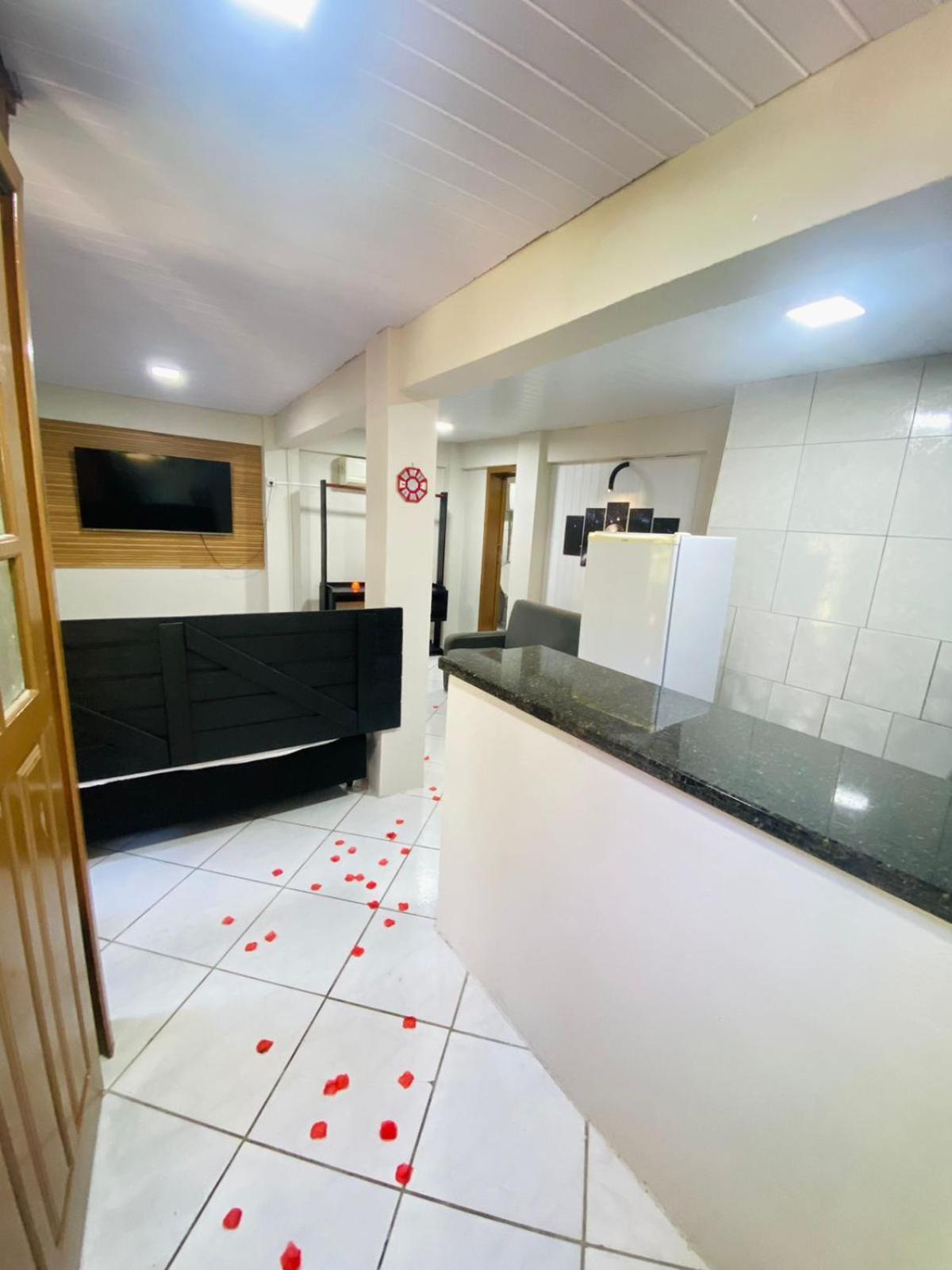 Casas A 200 Metros Do Mar . Βίλα Praia do Rosa Εξωτερικό φωτογραφία