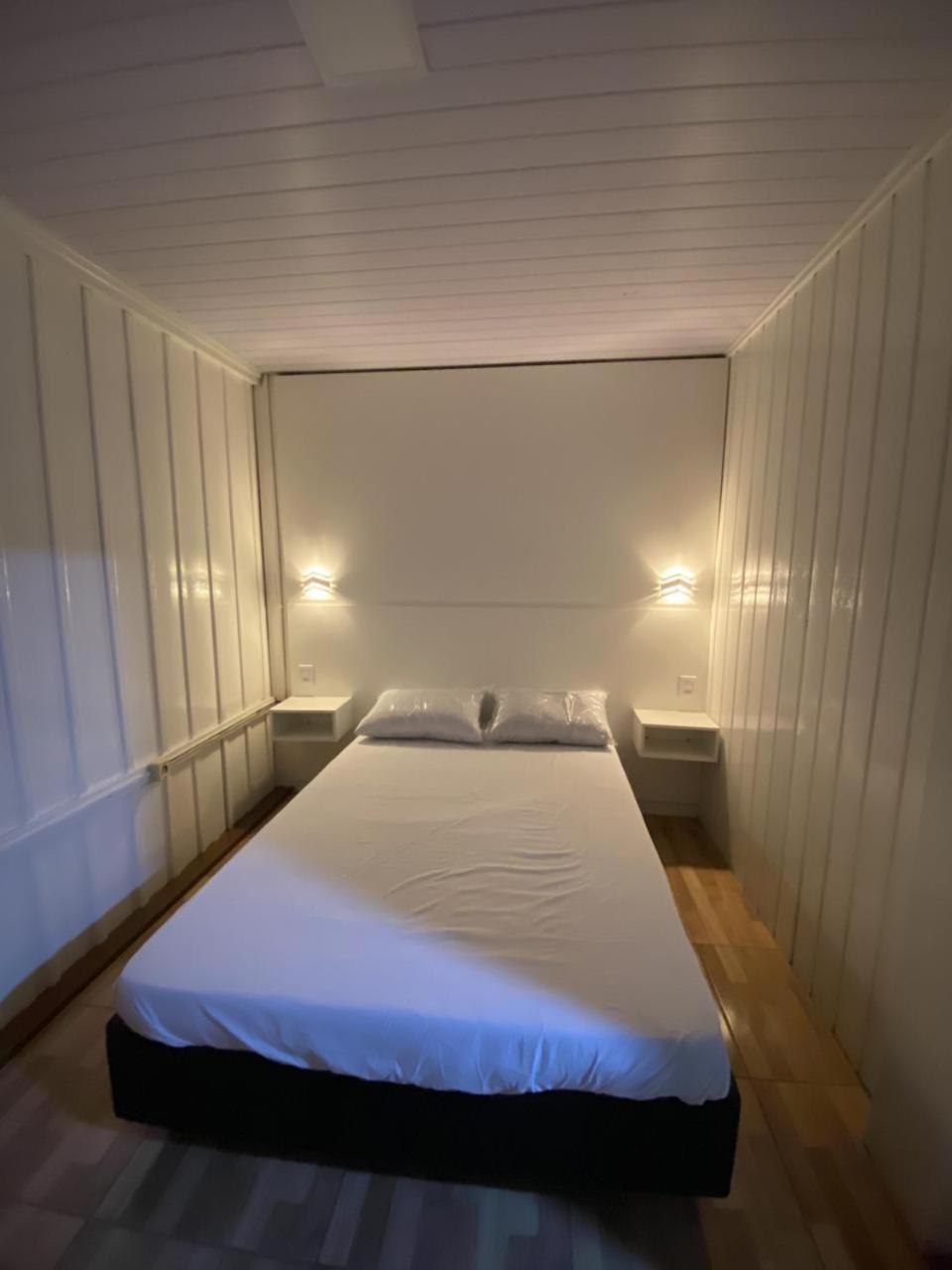 Casas A 200 Metros Do Mar . Βίλα Praia do Rosa Εξωτερικό φωτογραφία